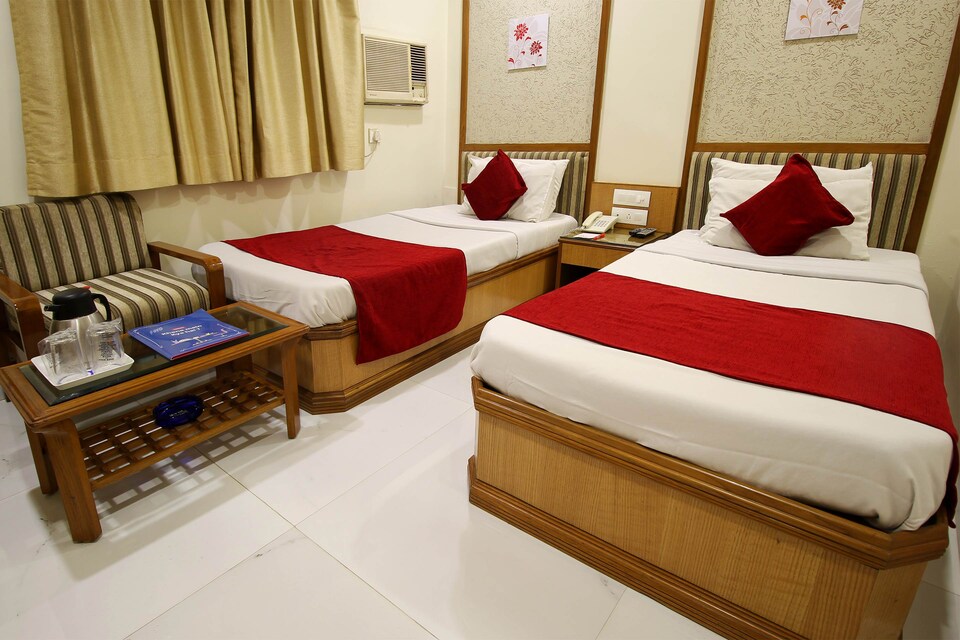OYO Rooms 020 Ashram Road Navrangpura, Ashram Road Ahmedabad, Ahmedabad