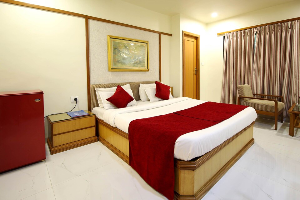 OYO Rooms 020 Ashram Road Navrangpura, Ashram Road Ahmedabad, Ahmedabad