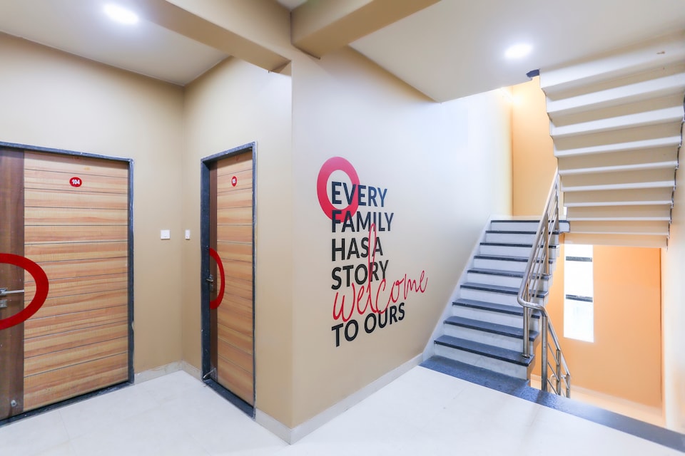 Collection O Patra Inn, Railway Station Bhubneshwar, Bhubaneswar