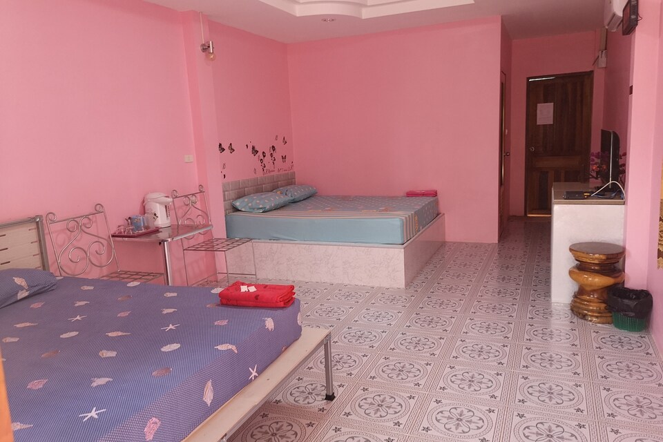 OYO 1092 Sea​ Of​ Love​, Bang Lamung P2, Chonburi