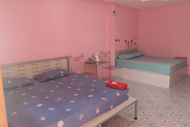 OYO 1092 Sea​ Of​ Love​