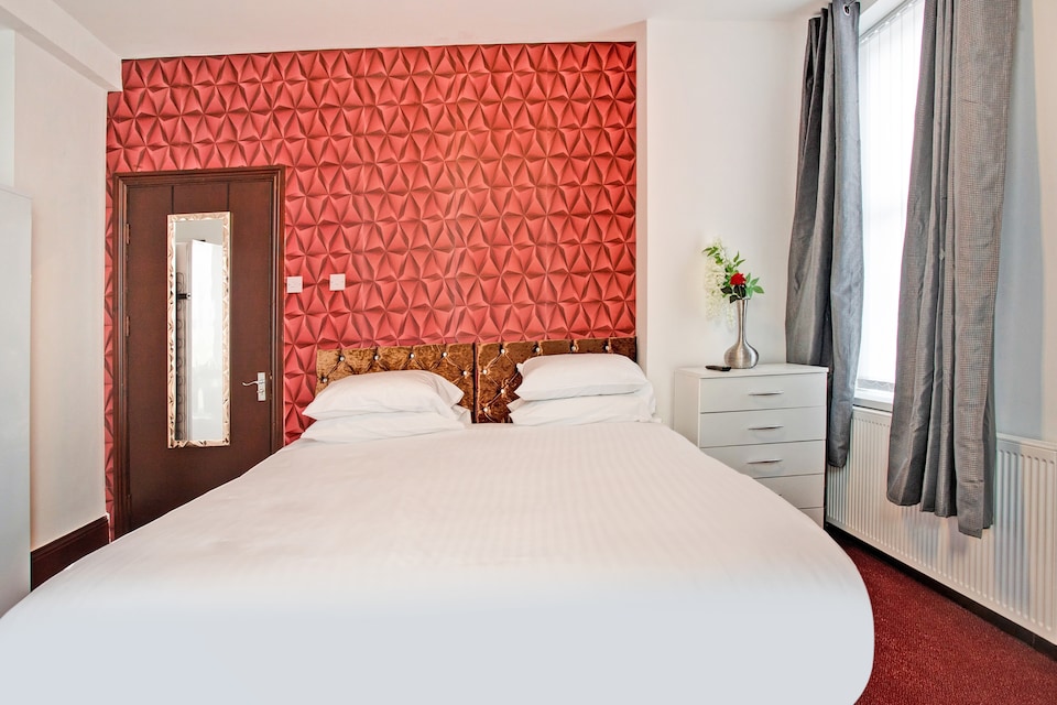 OYO The Benwell Apartments, Newcastle , Newcastle