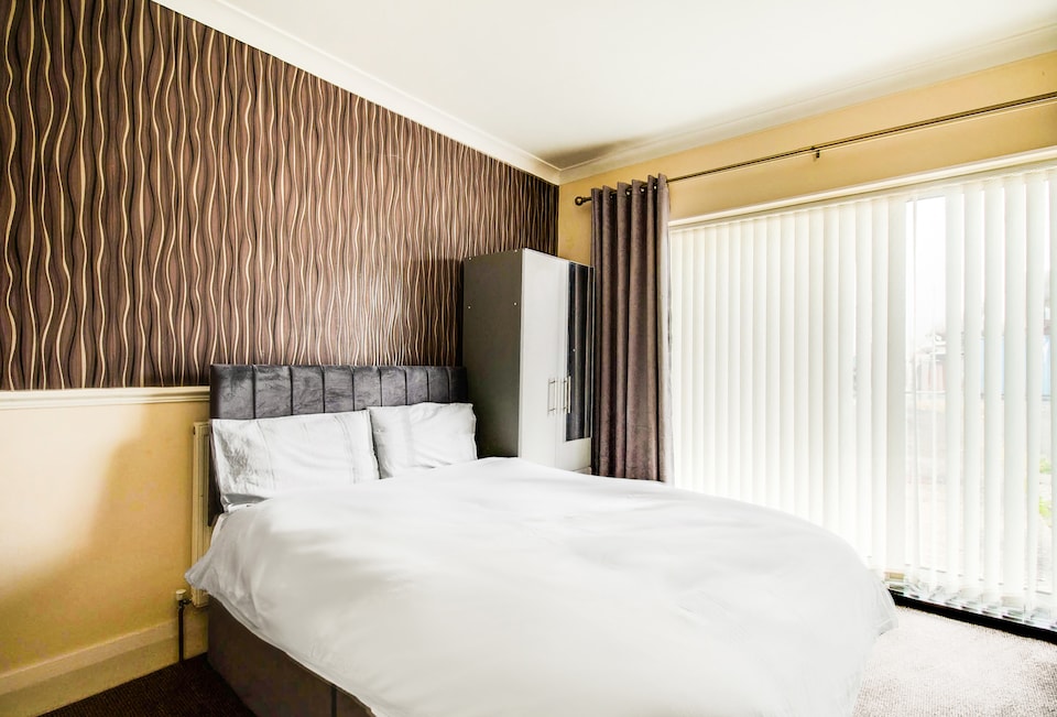 The Longlands Hotel, Middlesbrough (Scotland), Middlesbrough