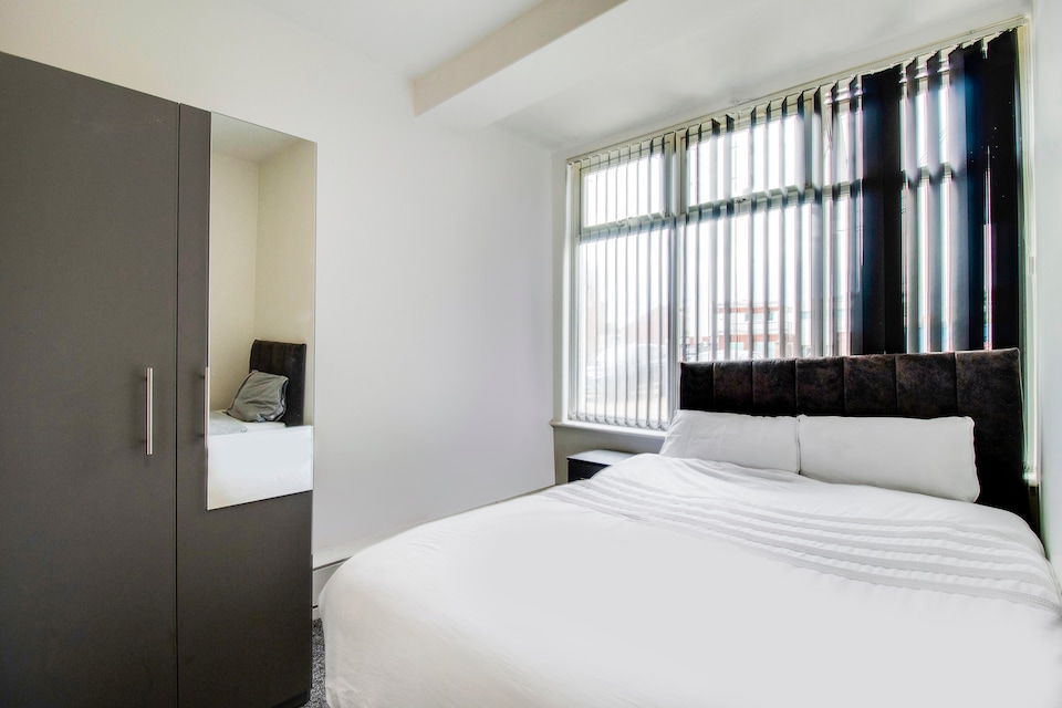 The Longlands Hotel, Middlesbrough (Scotland), Middlesbrough