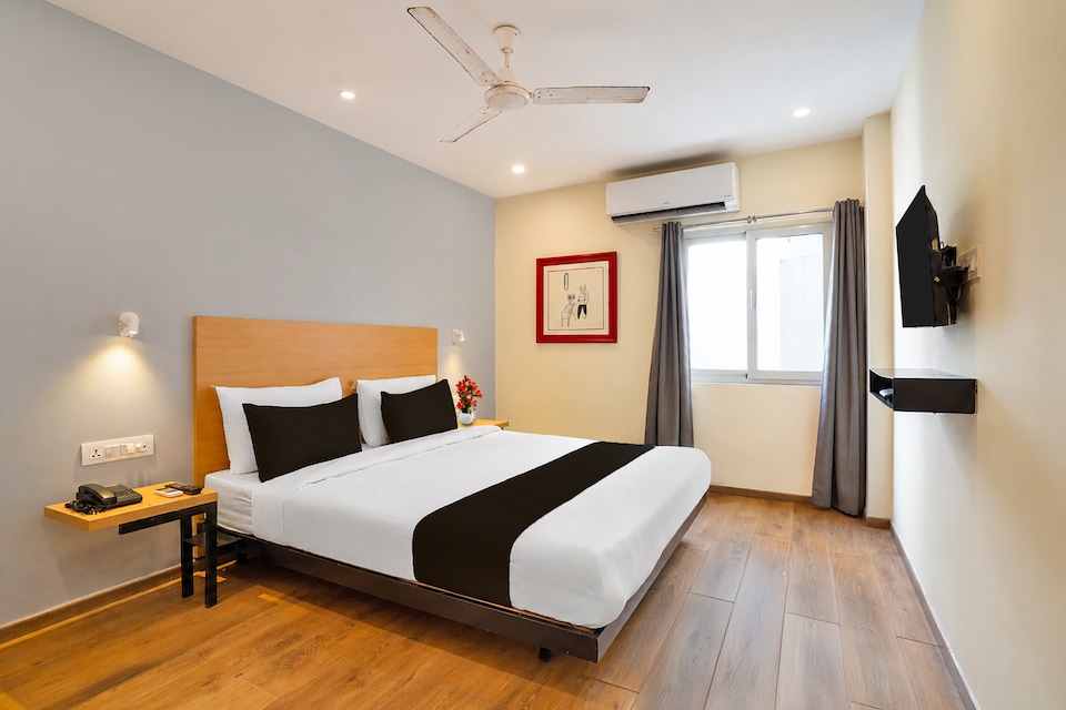 Townhouse Paldi Bus Terminal Ahmedabad Formally Neelkanth, Ashram Road Ahmedabad, Ahmedabad