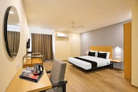 Townhouse Paldi Bus Terminal Ahmedabad Formally Neelkanth
