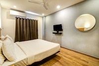 Townhouse Paldi Bus Terminal Ahmedabad