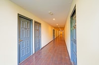 Townhouse Paldi Bus Terminal Ahmedabad Formally Neelkanth