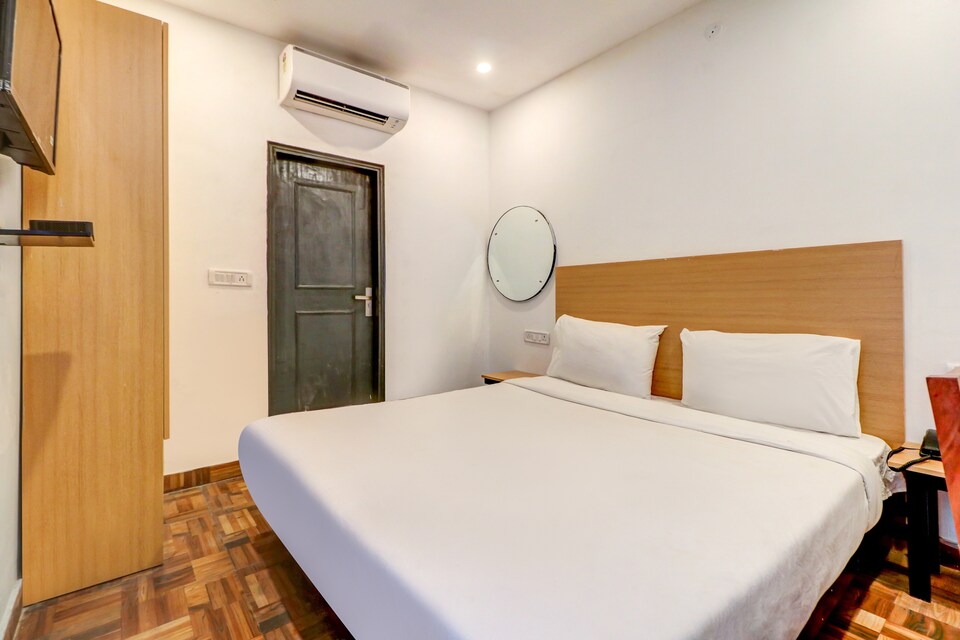 Collection O Elite Residency, Dwarka Delhi, Delhi