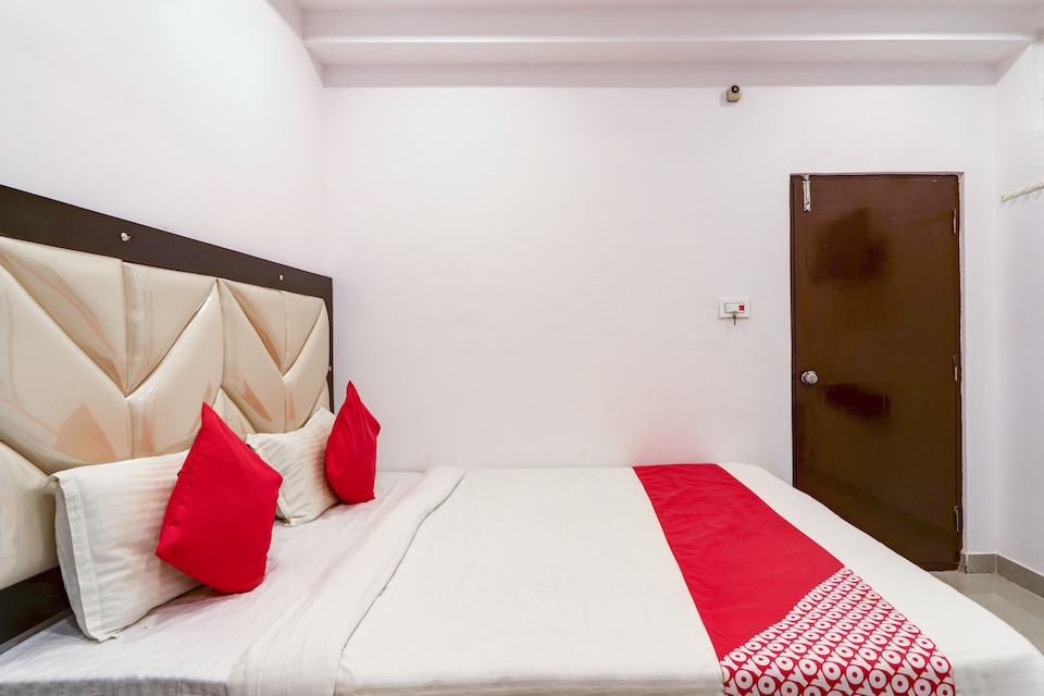 OYO Ss Grand, Shamshabad, Hyderabad