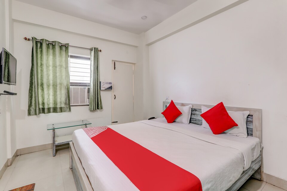 OYO 74447 Hotel Ashiyana , Danapur, Patna