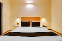 Super Townhouse Singapore Mall Formerly Hotel Sunshine