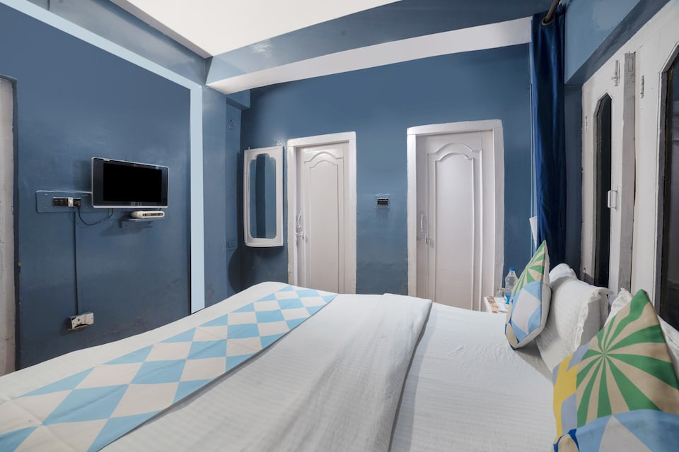 OYO Home 74484 Harsh Home Stayz, Mall Road Nainital, नैनीताल