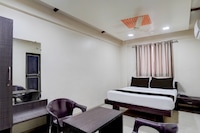 Hotel O Kokanratna