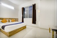 SPOT ON Ambience Inn