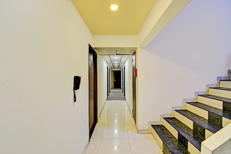 OYO 74519 Hotel Golden Swan, Pimpri Pune, Pune