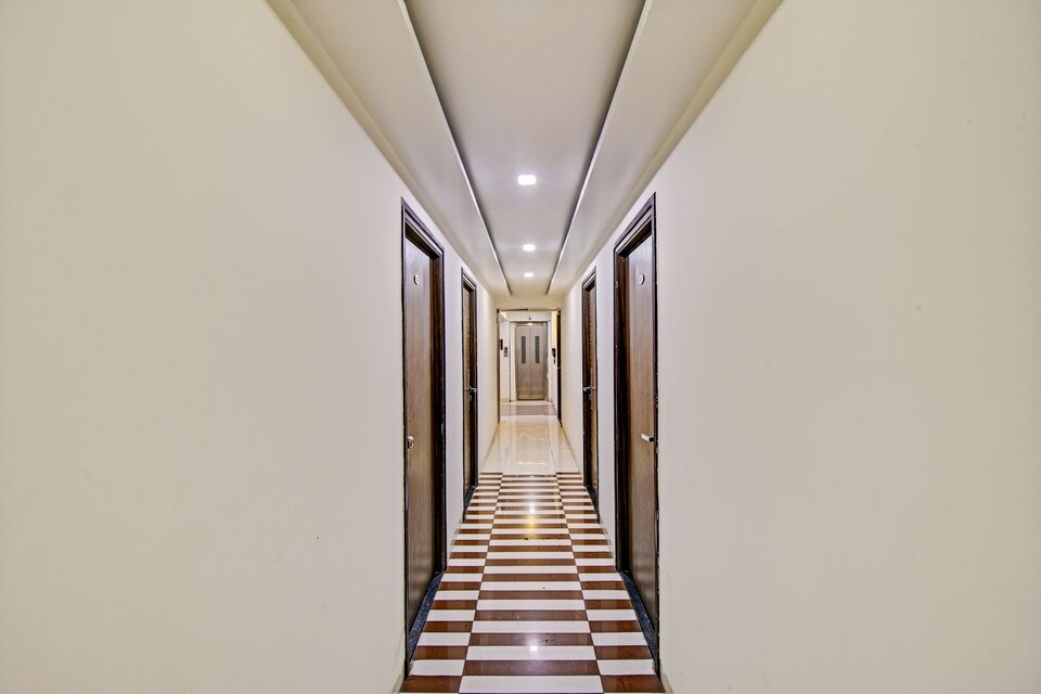 OYO 74519 Hotel Golden Swan, Pimpri Pune, Pune