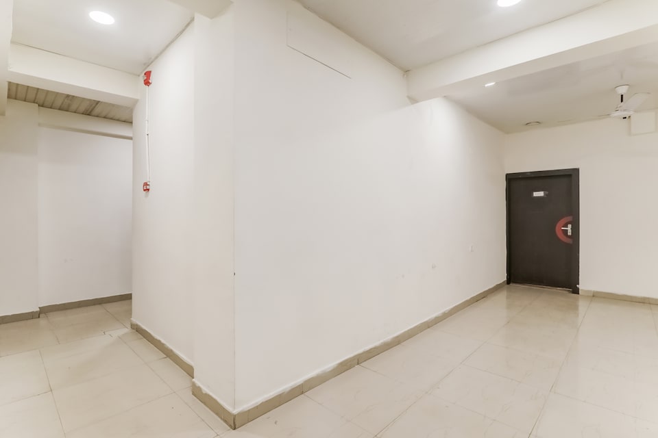 Super OYO Townhouse Awas Vikas Kalyanpur, IIT Kanpur, Kanpur