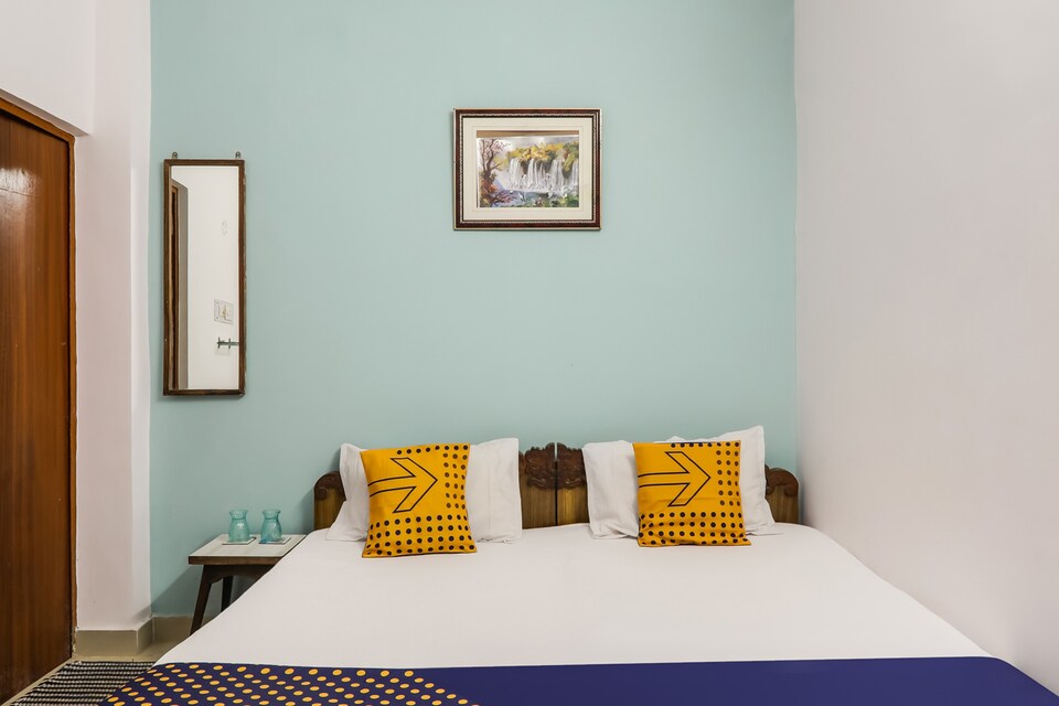 SPOT ON Shree Guest House, New High Court Lucknow, Lucknow