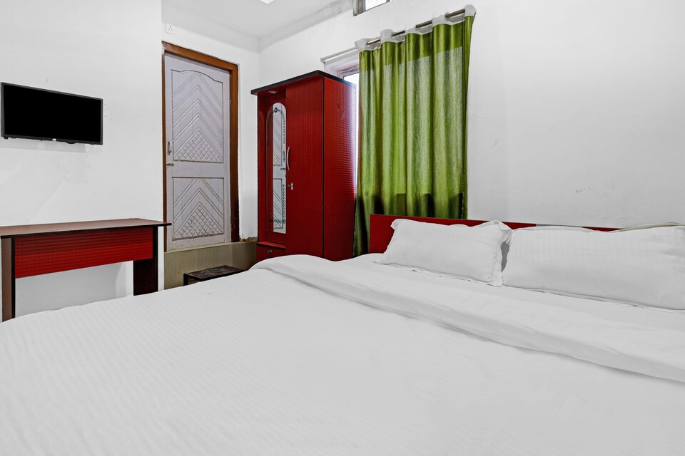 OYO 74610 Hotel Lakhimi, ISBT Guwahati, Guwahati