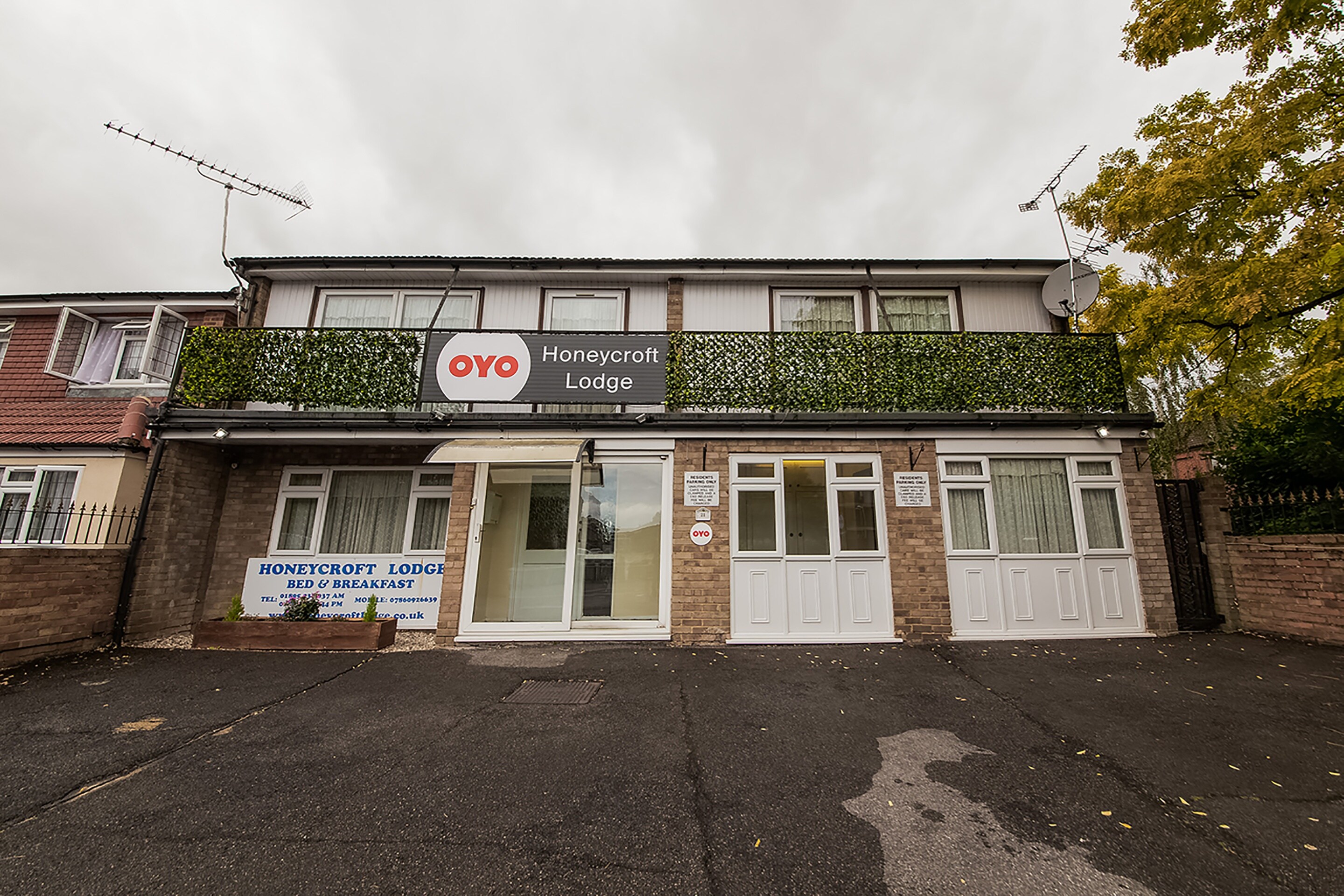 Book Hotels In Cowley Mill Road, Uxbridge Best Hotels in Uxbridge