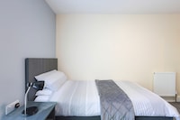 OYO Honeycroft Lodge, Uxbridge