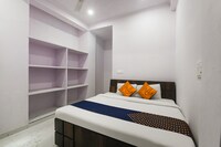 Hotel O by OYO Raj Villa 2