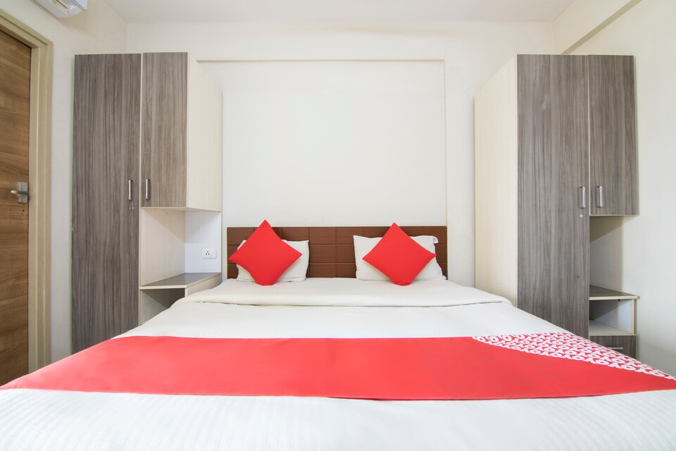 OYO 74618 Essence Hospitality, Electronic City Phase 1 Bangalore-II, Bangalore