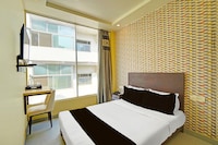 Collection O Prayagraj Bus Stop Formerly Sonica Gold