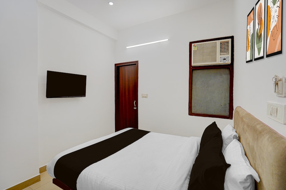 Hotel O Gomti Nagar Station Formerly Insight Inn, Gomti Nagar Lucknow, Lucknow