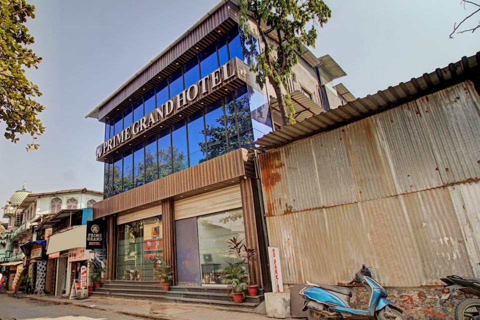 Capital O Prime Grand Hotel Near Chhatrapati Shivaji International Airport, Mumbai International Airport, मुंबई