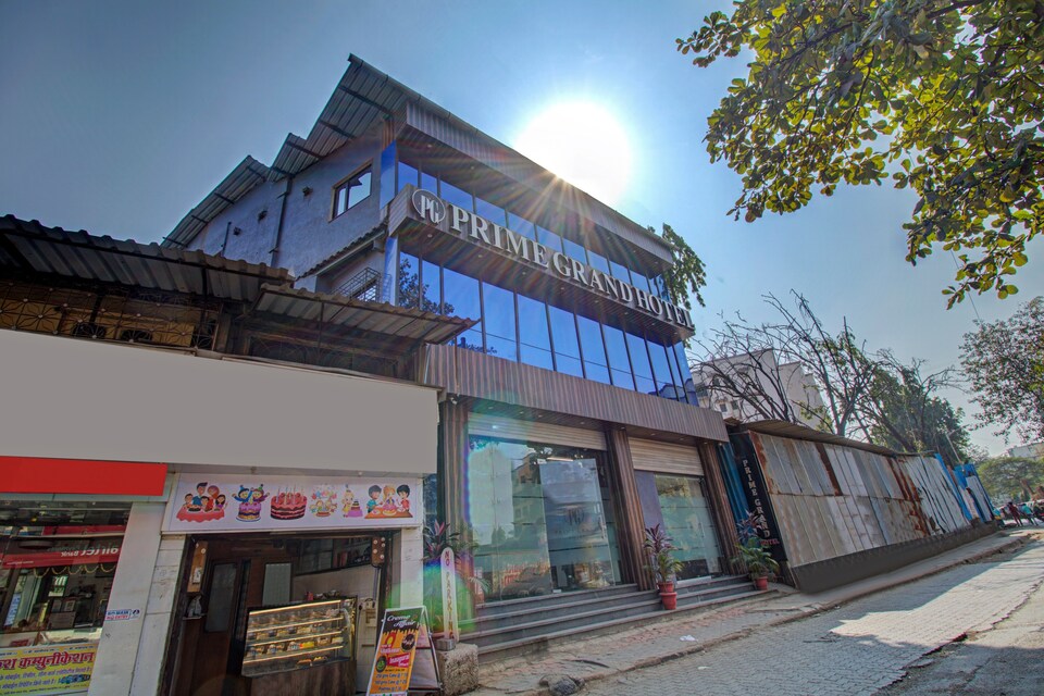 Capital O Prime Grand Hotel Near Chhatrapati Shivaji International Airport, Mumbai International Airport, मुंबई