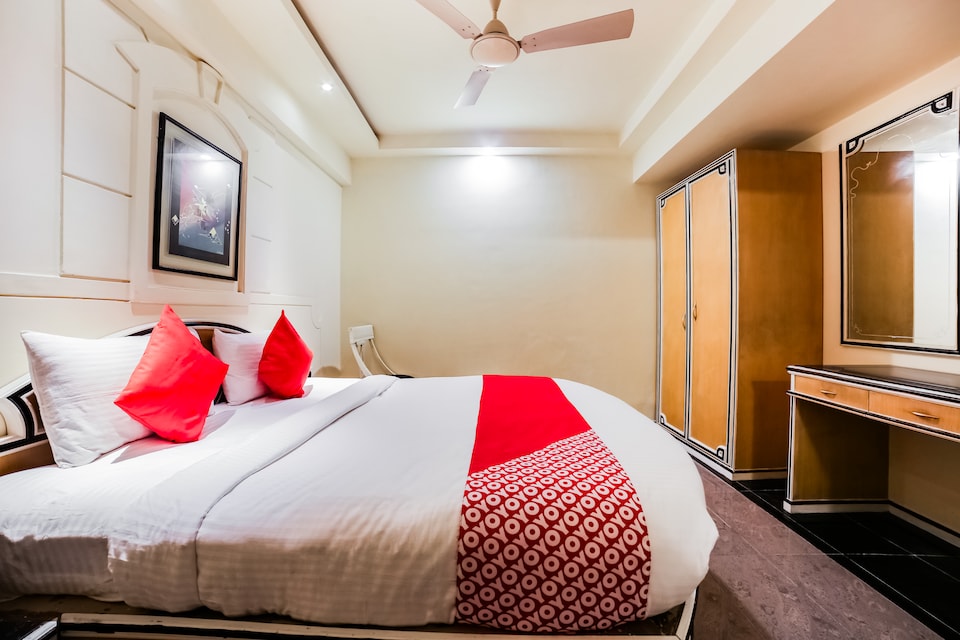 Collection O 30719 Jaipur Railway station, C Scheme Jaipur, Jaipur