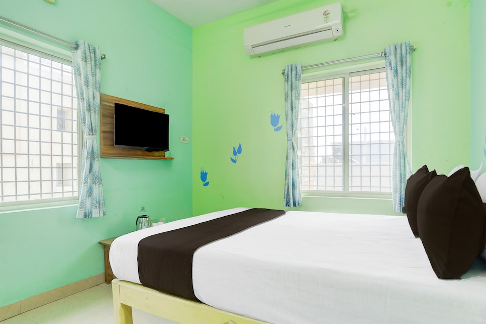 Super Collection O Tirupati Central Junction Formerly Hotel Adith Grand, Transit Tirupati, Tirupati