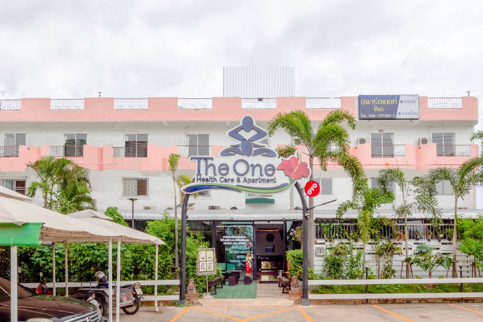 OYO 1123 The One Healthcare And Apartment, Pattaya Sukhumvit Rd. P1, Pattaya