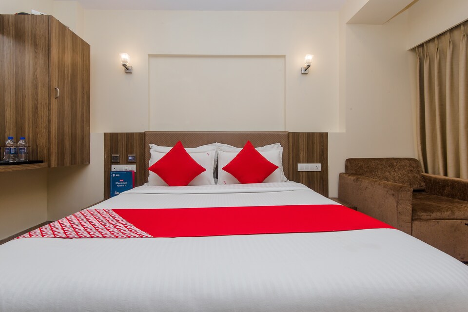 OYO 344 Hotel Atlantic, Juhu, Mumbai