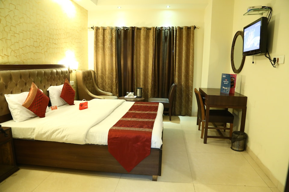OYO 953 Hotel Diamond Inn, Railway Station Chandigarh, Chandigarh