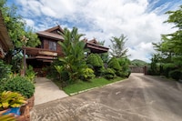 OYO 1128 Ban Suan Meesakul Resort