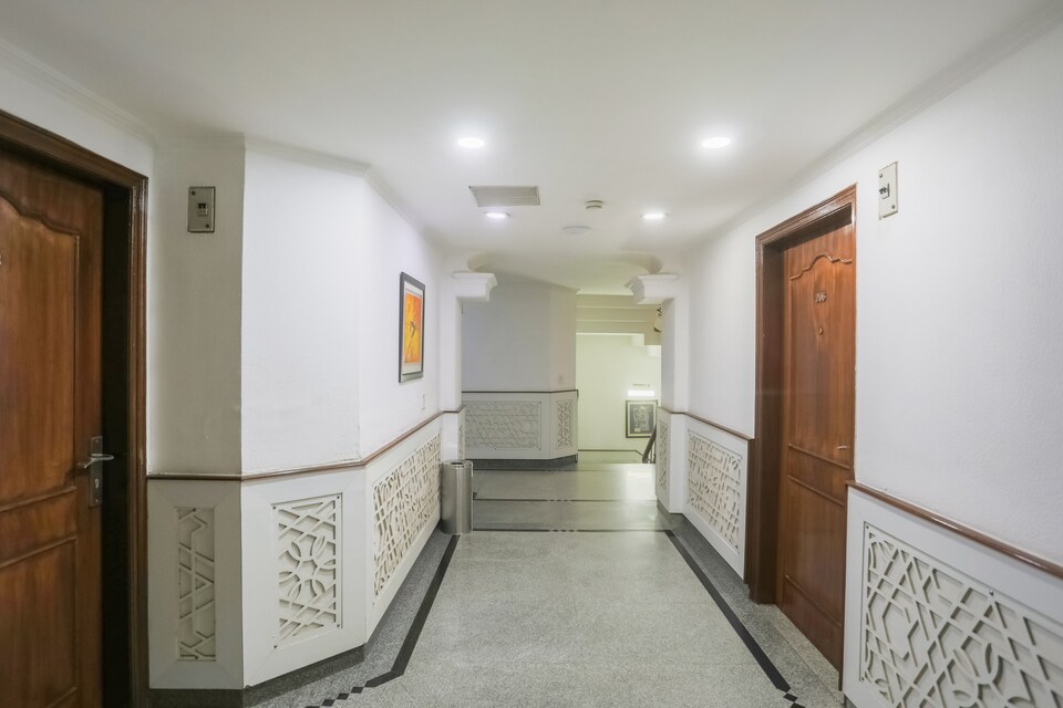 Townhouse 822 Hotel Windsor Castle, Cyber City Extension, Gurgaon