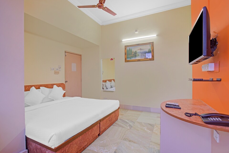Collection O 74810 Hotel Suriya International, T Nagar Chennai, Chennai