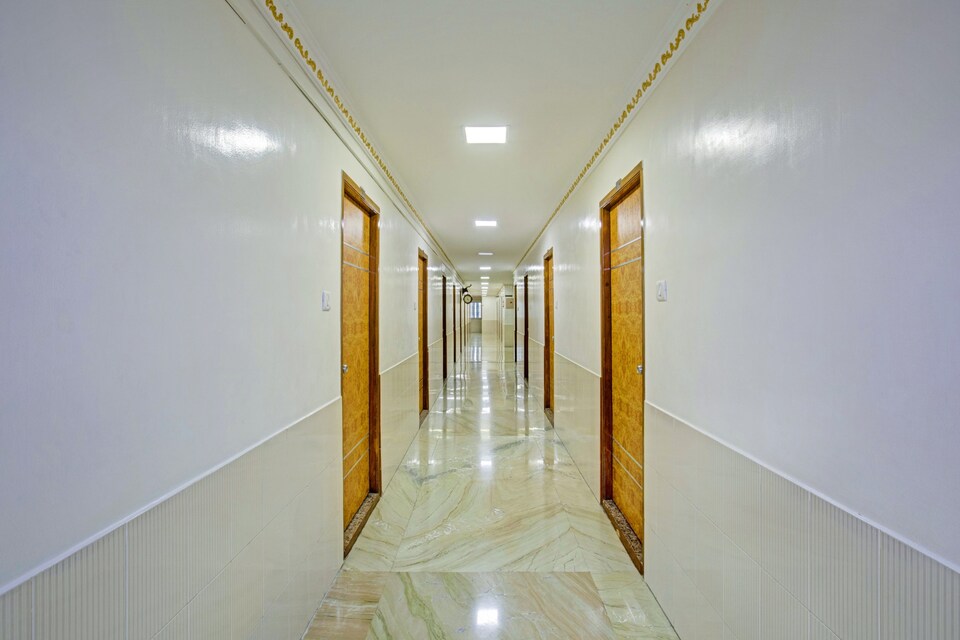 Collection O 74810 Hotel Suriya International, T Nagar Chennai, चेन्नई