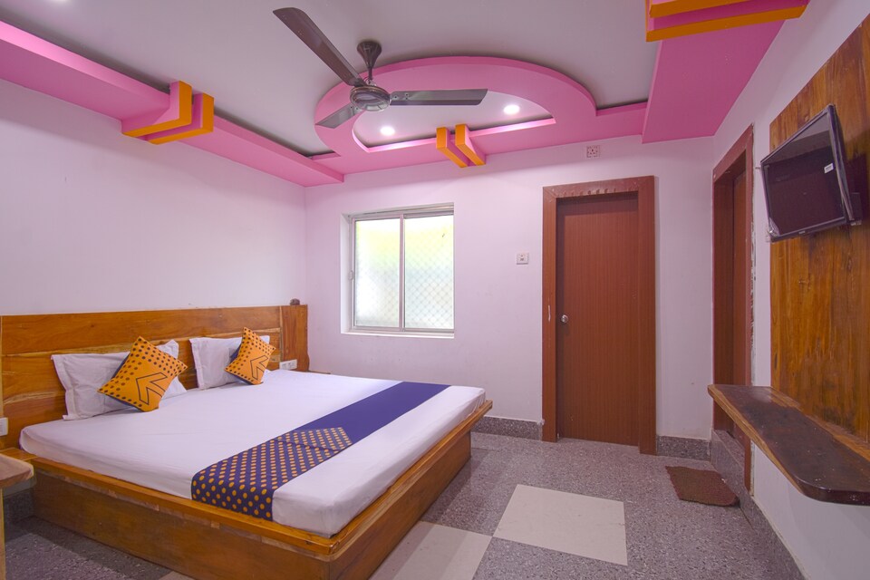 SPOT ON Hotel B H Stays, Swargdwar Puri, Puri