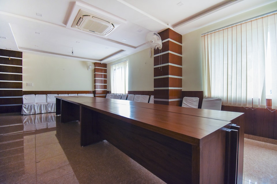 CAPITAL O74860 Hotel Frolic, SIDCUL-BHEL-Bahadarabad, Haridwar