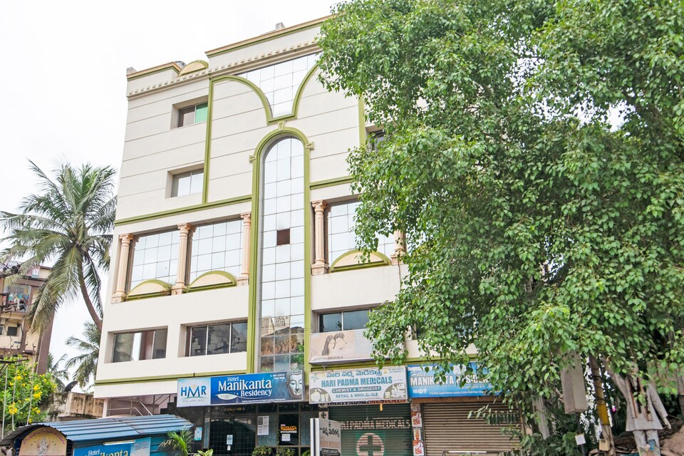 OYO 74863 Sai Manikanta Residency, Daba Gardens Visakhapatnam, Visakhapatnam
