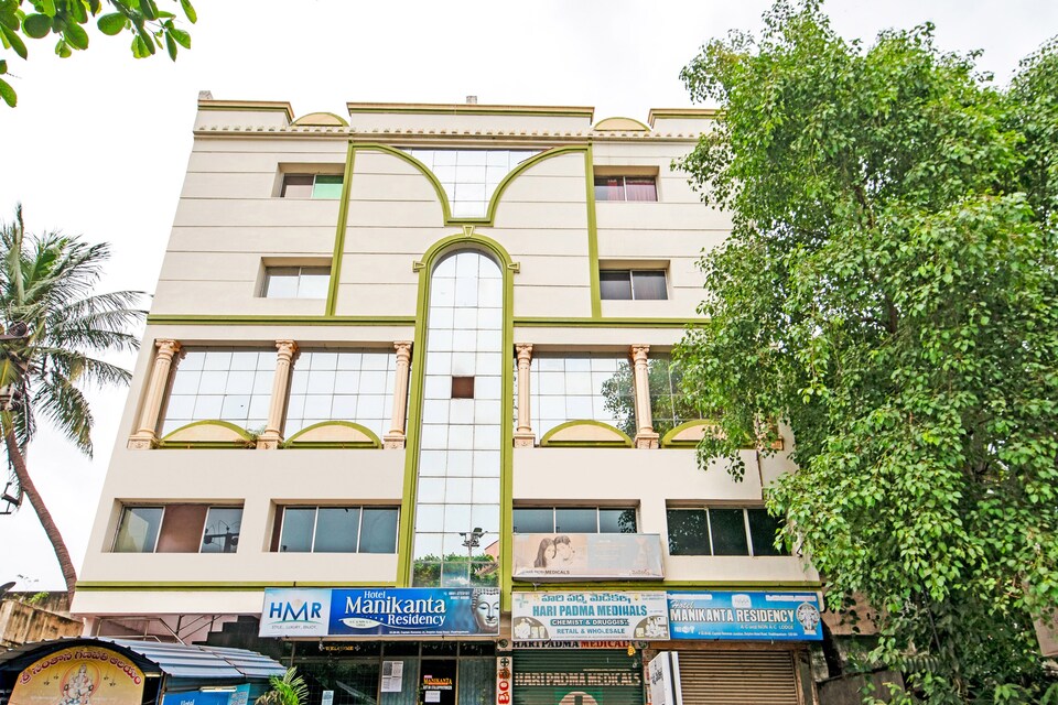 OYO 74863 Sai Manikanta Residency, Daba Gardens Visakhapatnam, Visakhapatnam