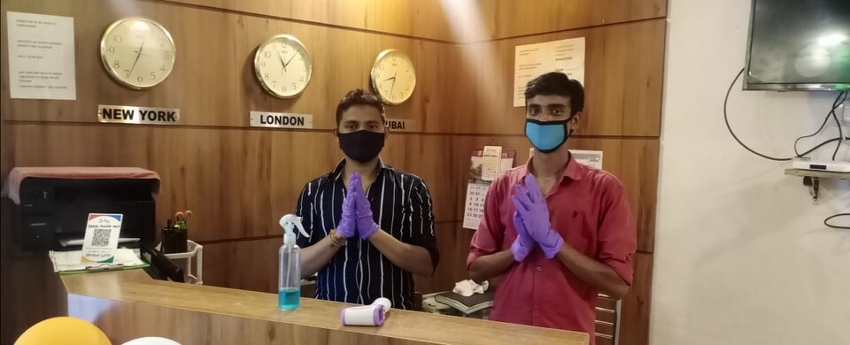 OYO 74865 Neelkamal Hotel, South Mumbai, Mumbai