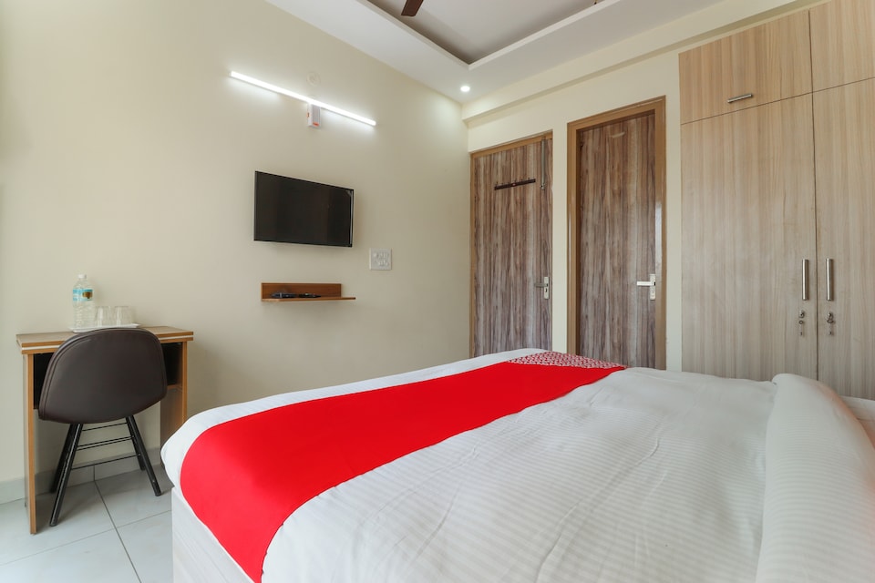 Live on GRG694, Medanta, Gurgaon