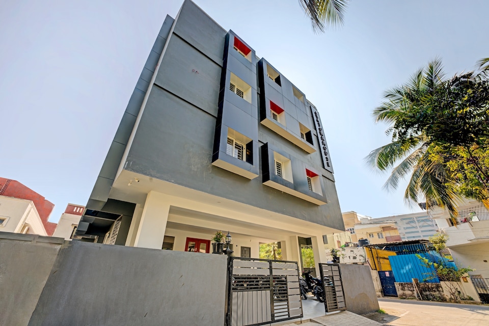 OYO Townhouse  74871 Thoraipakkam, OMR Chennai, Chennai
