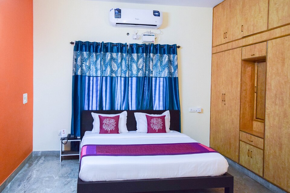 OYO 6307 SN Comforts, Majestic Bangalore, Bangalore