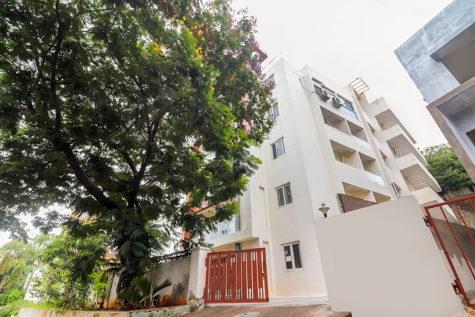 OYO 74885 Fortune Skyline, Banjara Hills, Hyderabad